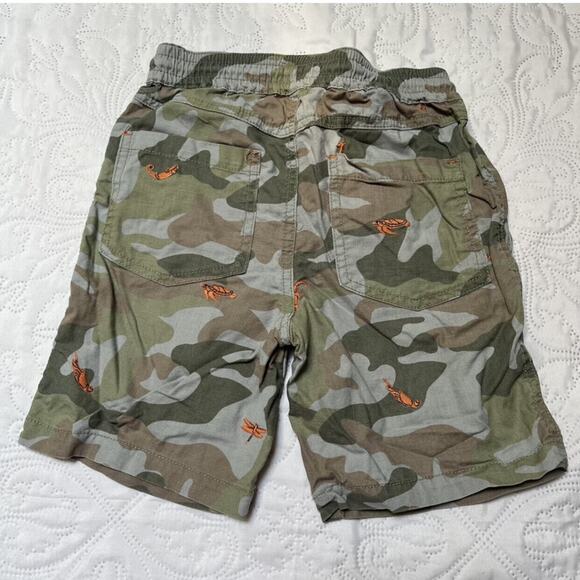 Mini Boden Camo Animal Shorts Size 7 - Picture 3 of 5